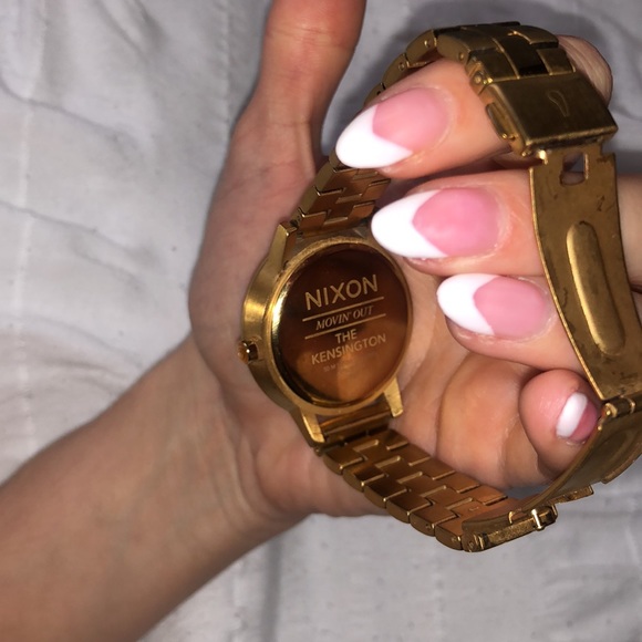 USED GOLD NIXON WATCH OBO - Picture 7 of 11